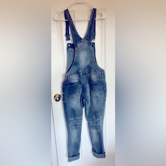 Almost famous Overalls - Picture 2 of 3